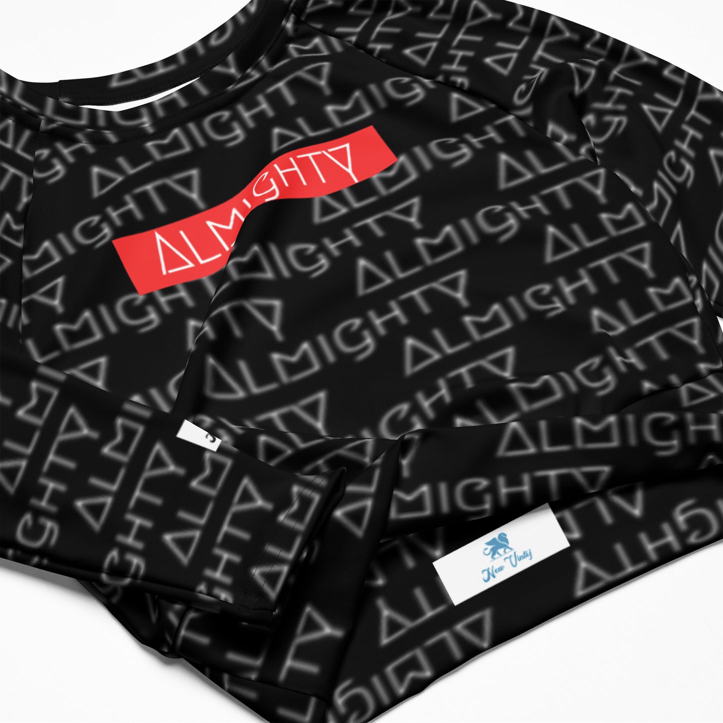 long-sleeve crop- Almighty