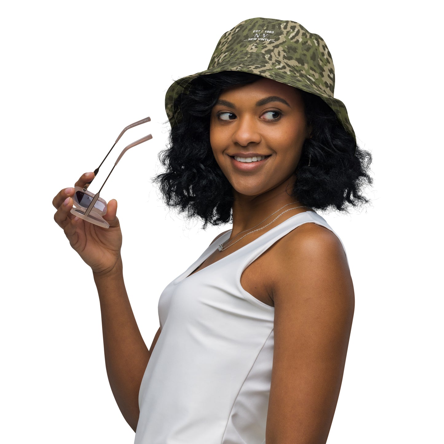Rev-bucket hat Leo-camo